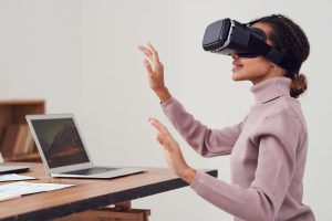 Visuele representatie van de toekomst van technologie met futuristische concepten en innovaties