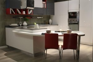Moderne greeploze keuken met strakke lijnen, minimalistische ontwerp en naadloze look voor ruimtelijk gevoel